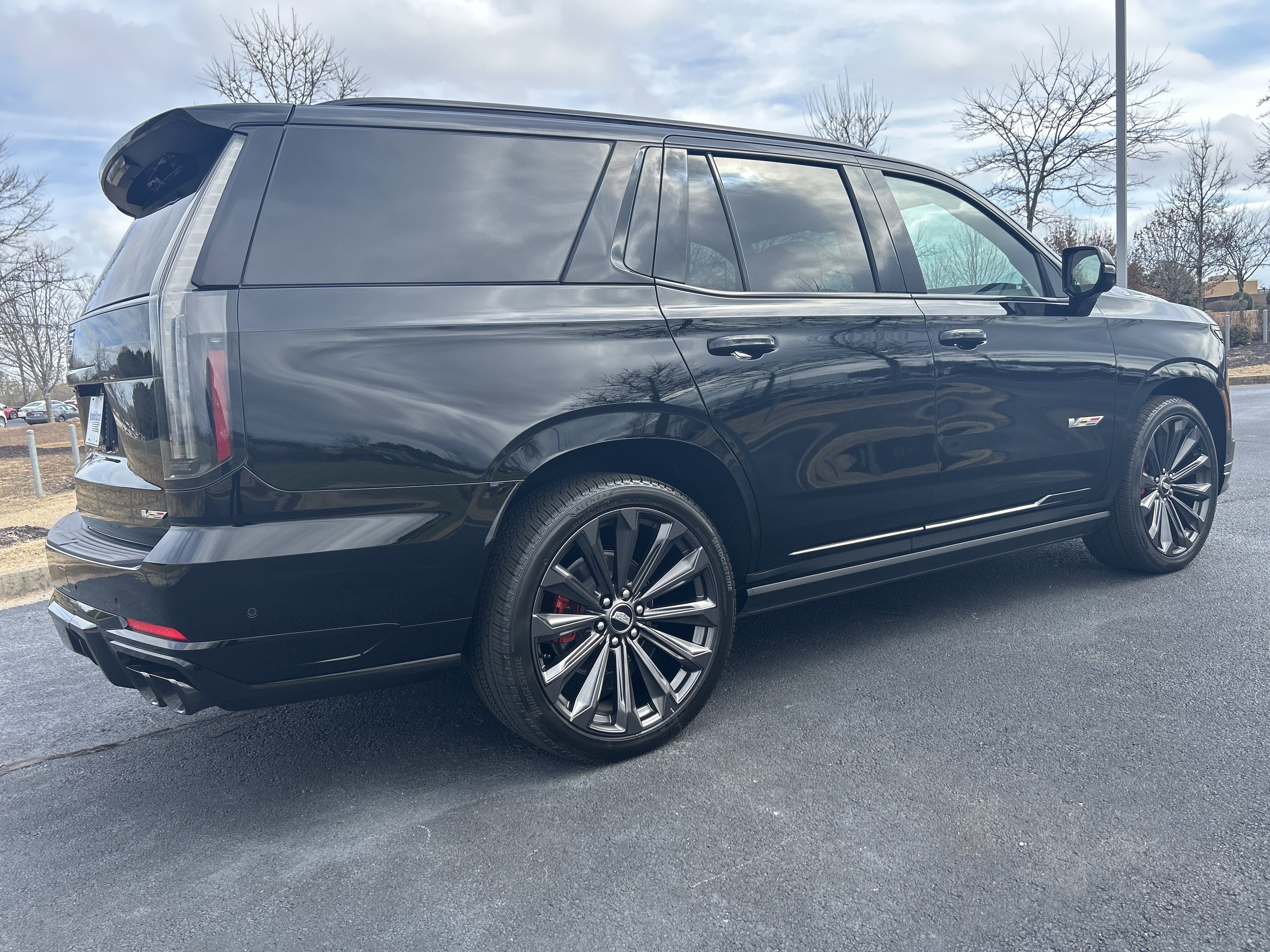 Used 2026 Cadillac Escalade V image 9