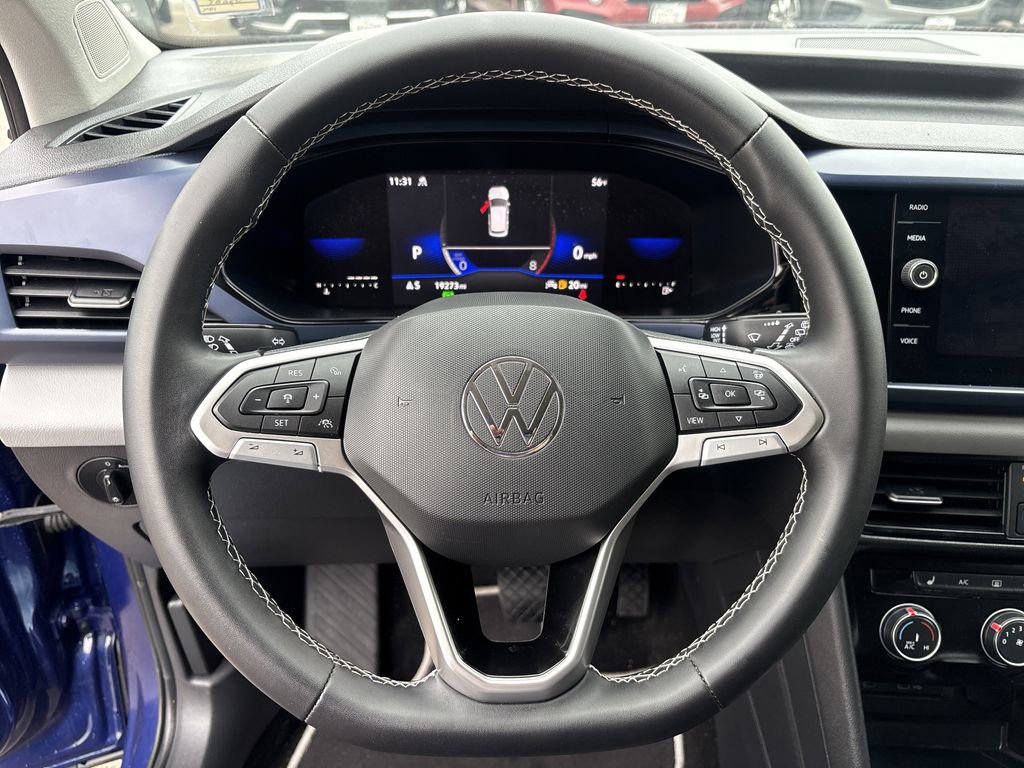 Used 2023 Volkswagen Taos SE image 14