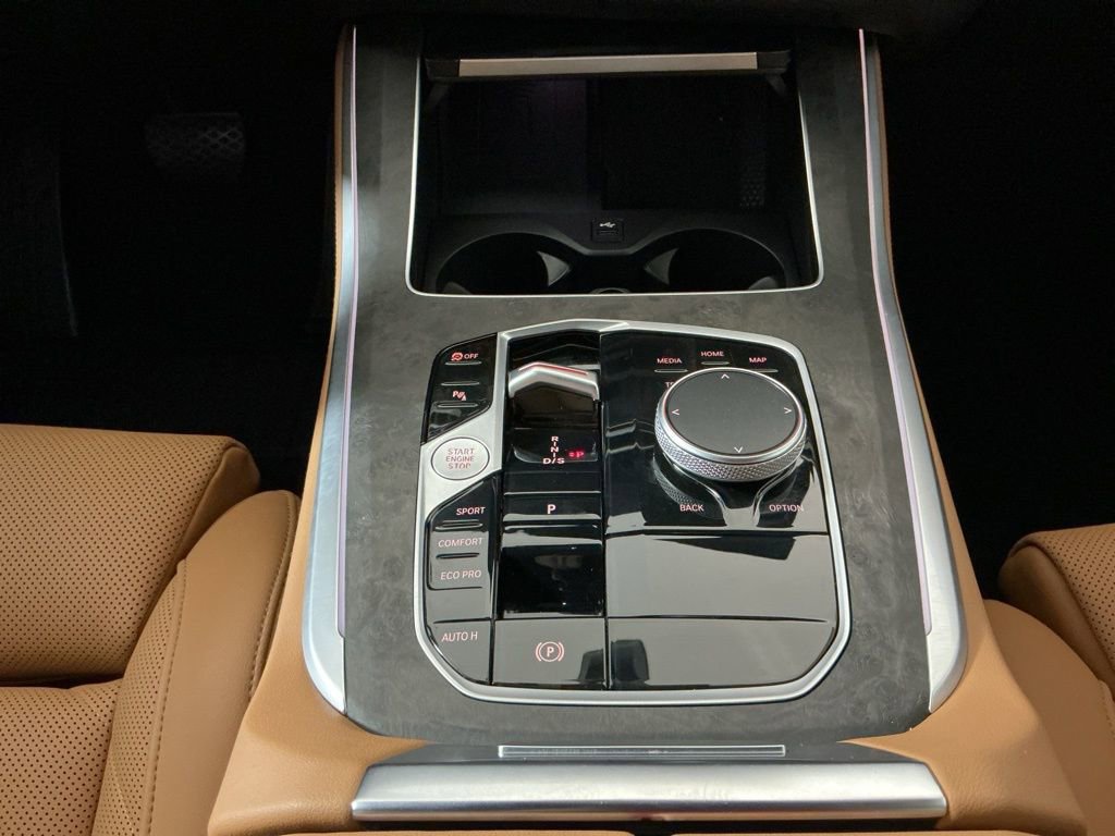 Certified 2024 BMW X5 sDrive40i w/ Parking Assistance Package RWD image 13