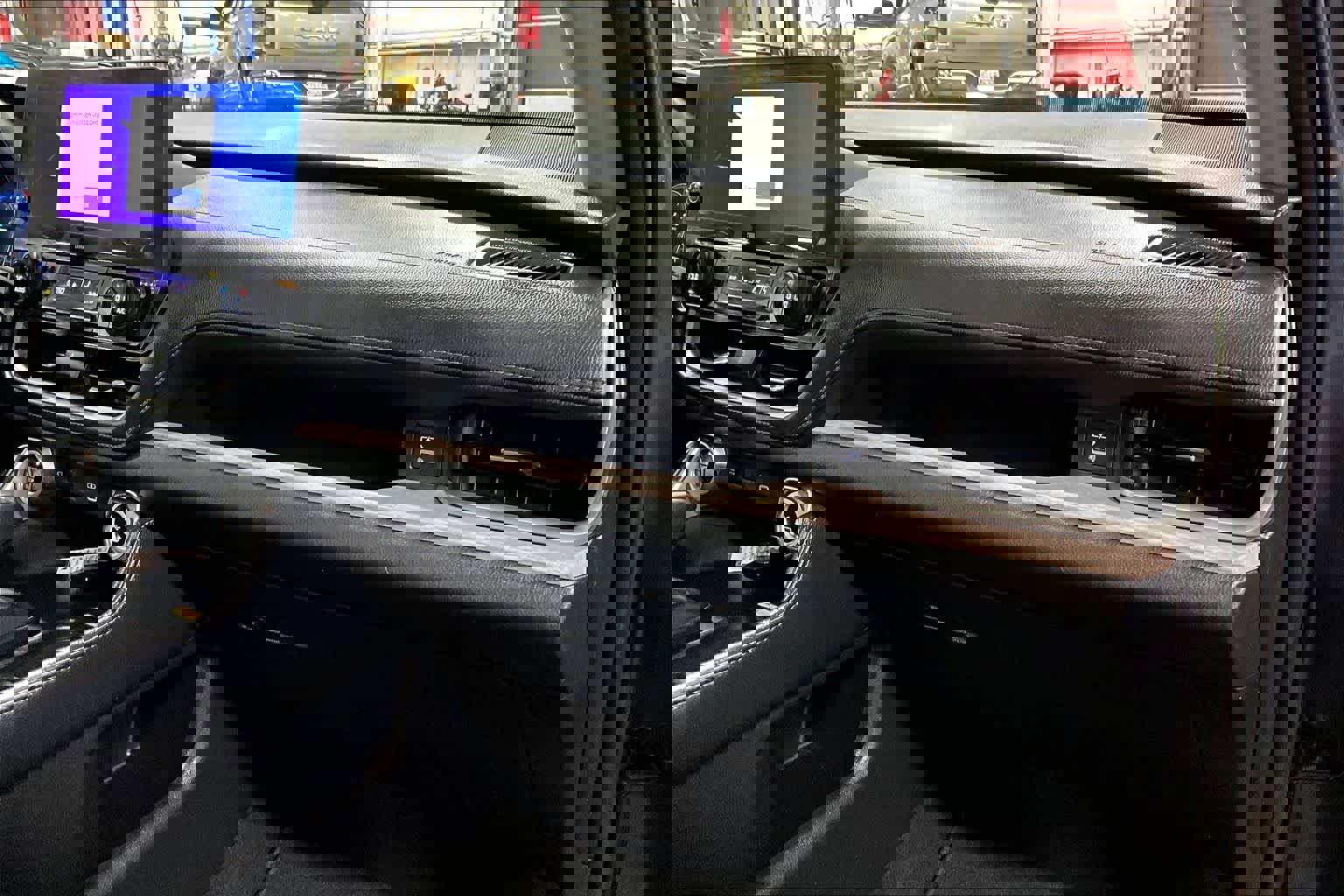 Used 2024 Toyota Grand Highlander Platinum image 17