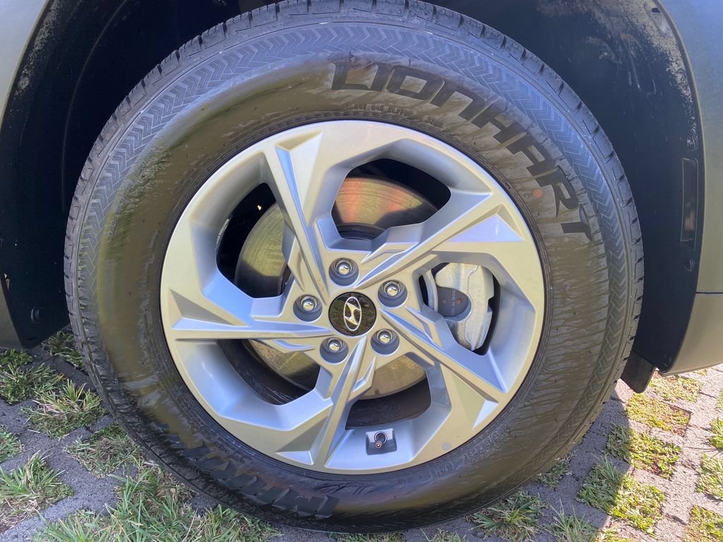 Certified 2024 Hyundai Tucson SEL FWD image 9