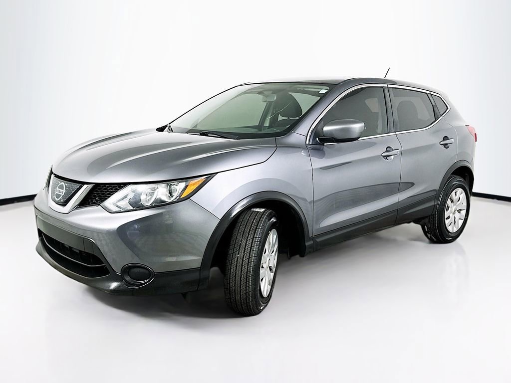 Used 2019 Nissan Rogue Sport S FWD image 2