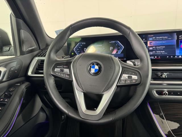Used 2025 BMW X5 xDrive40i w/ Climate Comfort Package image 20