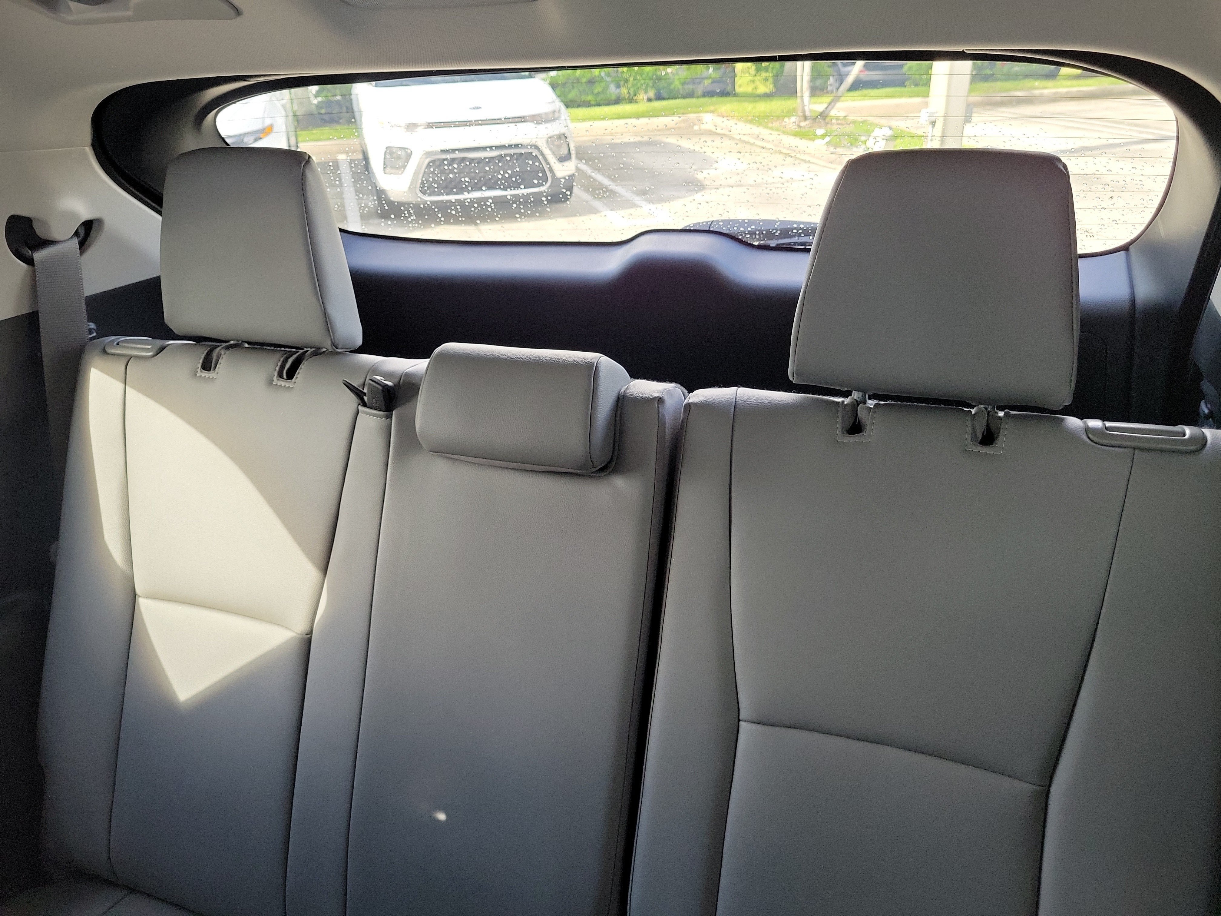 Certified 2025 Toyota Highlander XLE AWD/4WD image 14