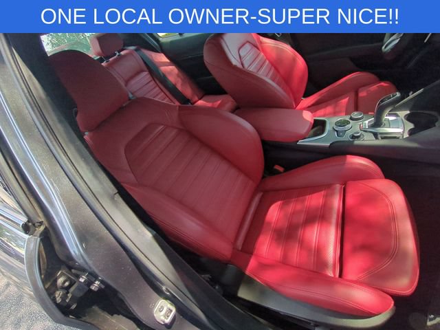 Used 2024 Alfa Romeo Giulia Veloce RWD image 36