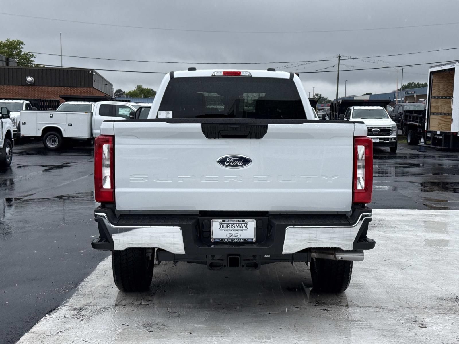New 2026 Ford F250 XLT w/ FX4 Off-Road Package AWD/4WD image 4