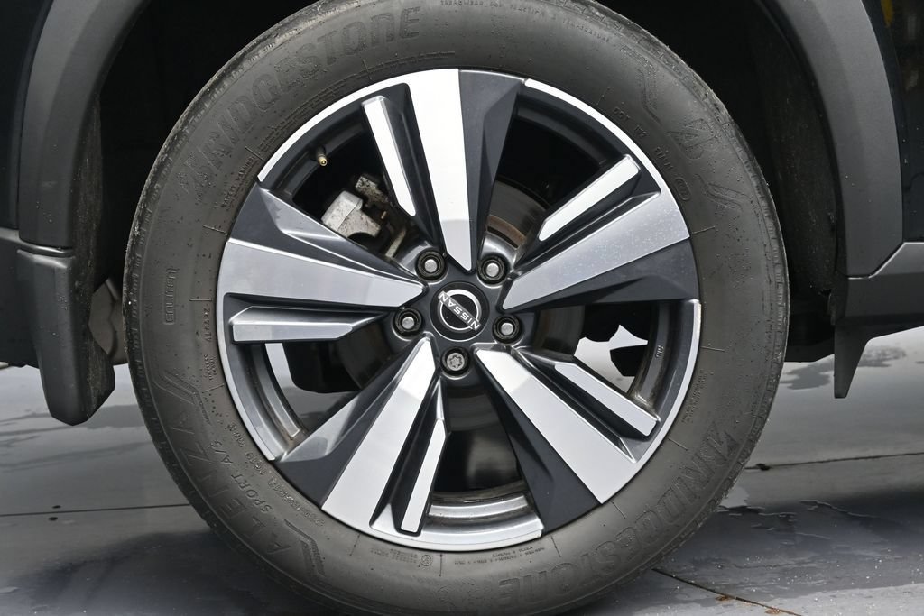 Certified 2023 Nissan Rogue SL w/ SL Premium Package AWD/4WD image 12