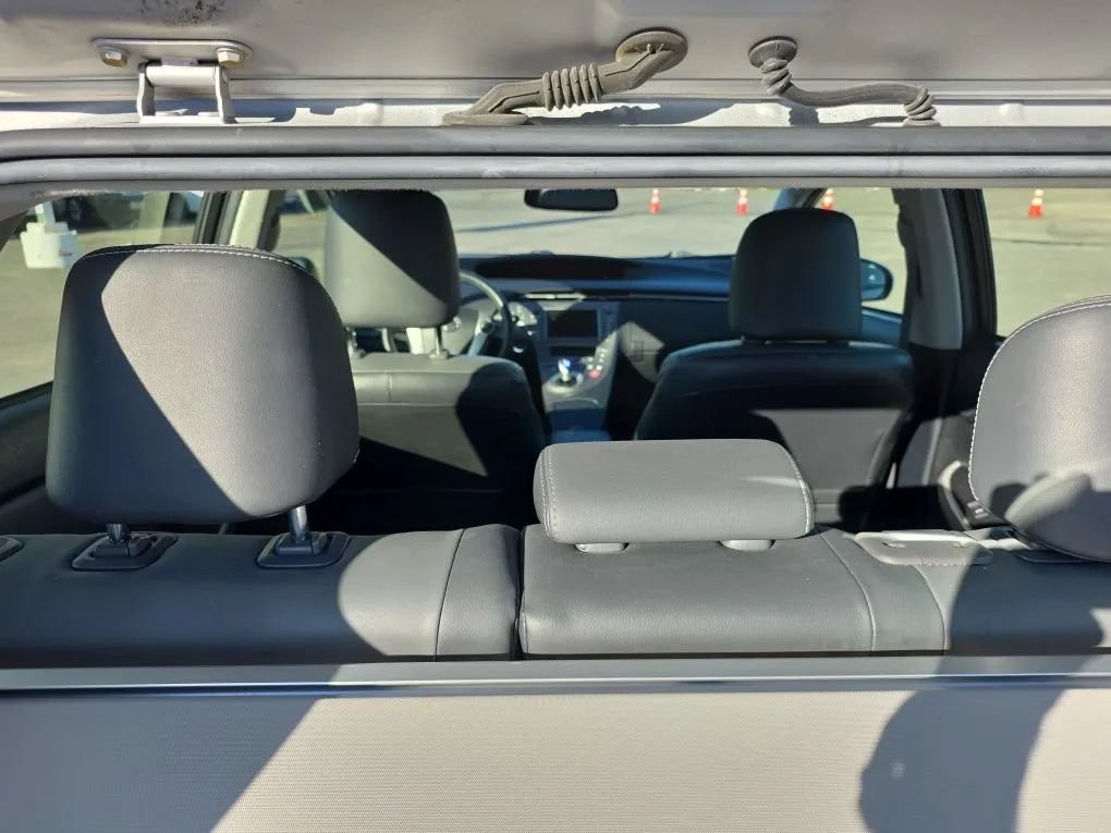 Used 2014 Toyota Prius Four w/ Solar Roof Package FWD image 21