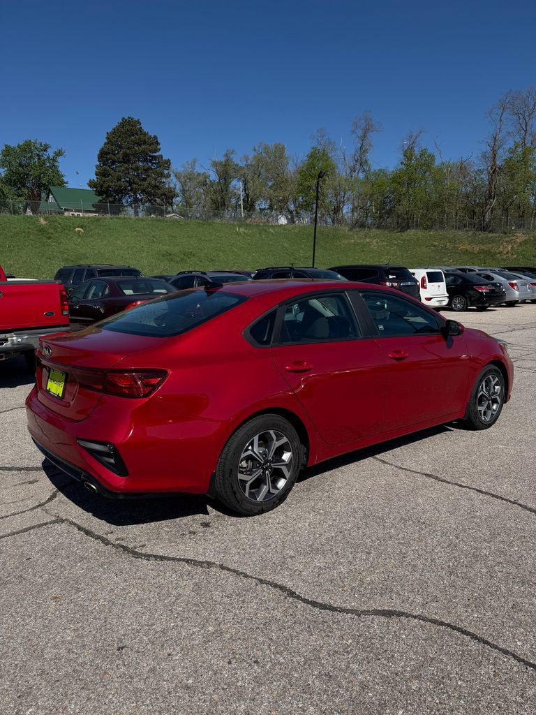 Used 2019 Kia Forte LXS FWD image 7