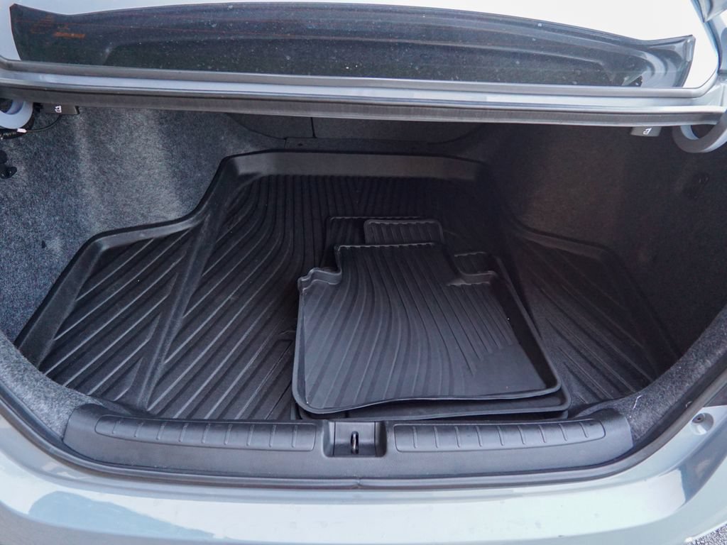 Used 2022 Honda Accord Touring image 10