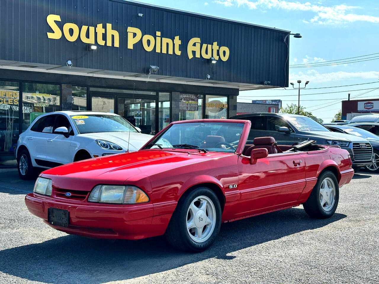 Used 1991 Ford Mustang LX image 2