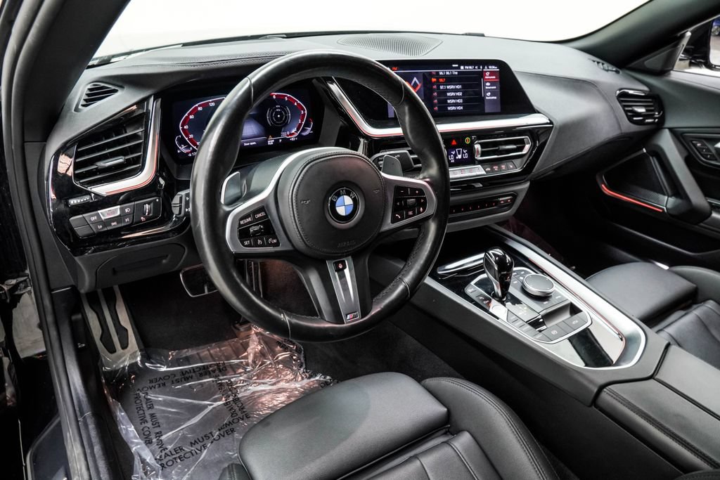 Used 2025 BMW Z4 sDrive30i RWD image 19