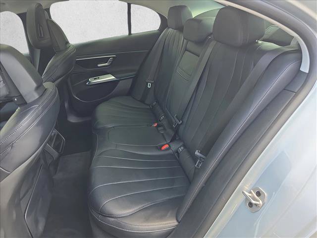 Used 2025 Mercedes-Benz E 450 4MATIC Sedan image 14