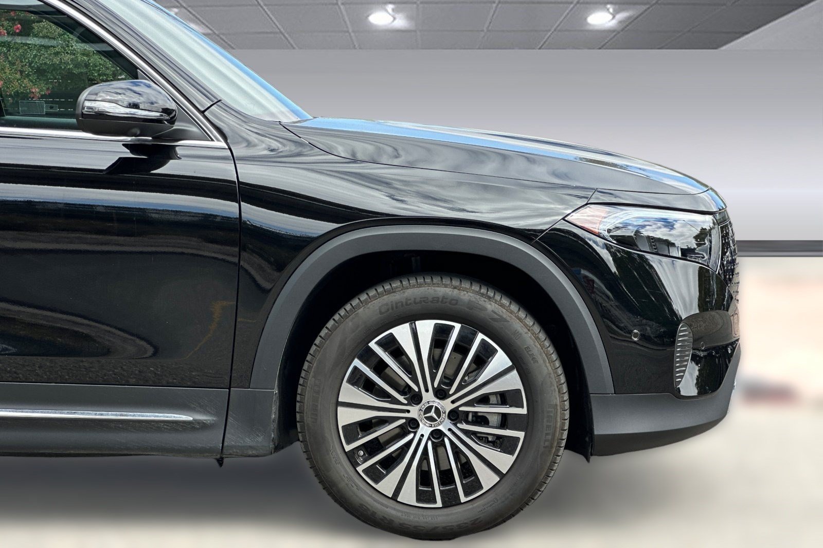 Certified 2025 Mercedes-Benz EQB 250+ image 38
