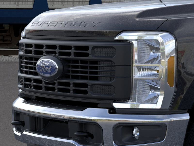 New 2026 Ford F350 4x4 Crew Cab DRW Super Duty image 17