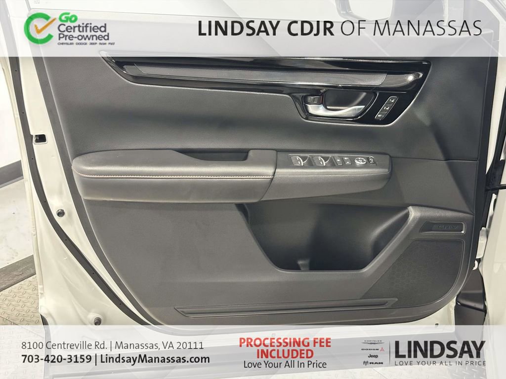 Used 2024 Honda CR-V Sport Touring image 16