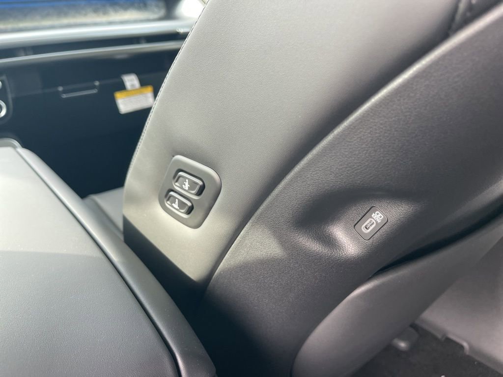 New 2026 Hyundai Ioniq 9 Calligraphy image 19