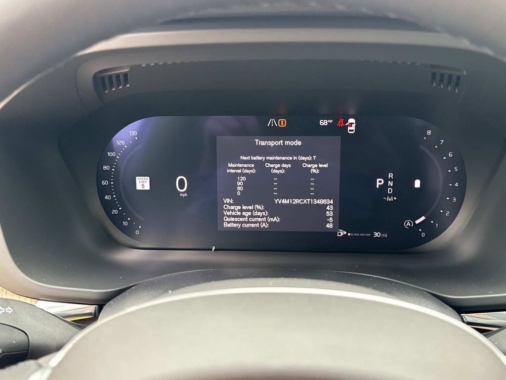 Certified 2026 Volvo XC60 B5 Plus w/ Climate Package AWD/4WD image 28