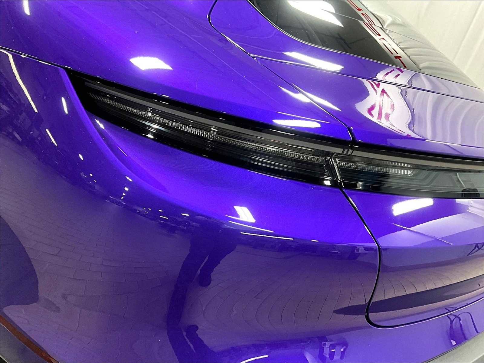 New 2026 Porsche Taycan 4S image 34