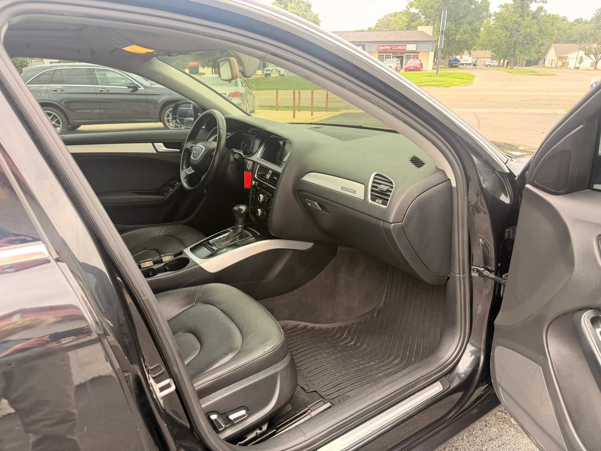 Used 2013 Audi A4 2.0T Premium w/ Convenience Pkg AWD/4WD image 31