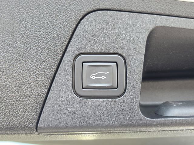 Used 2020 Buick Envision Essence AWD/4WD image 21