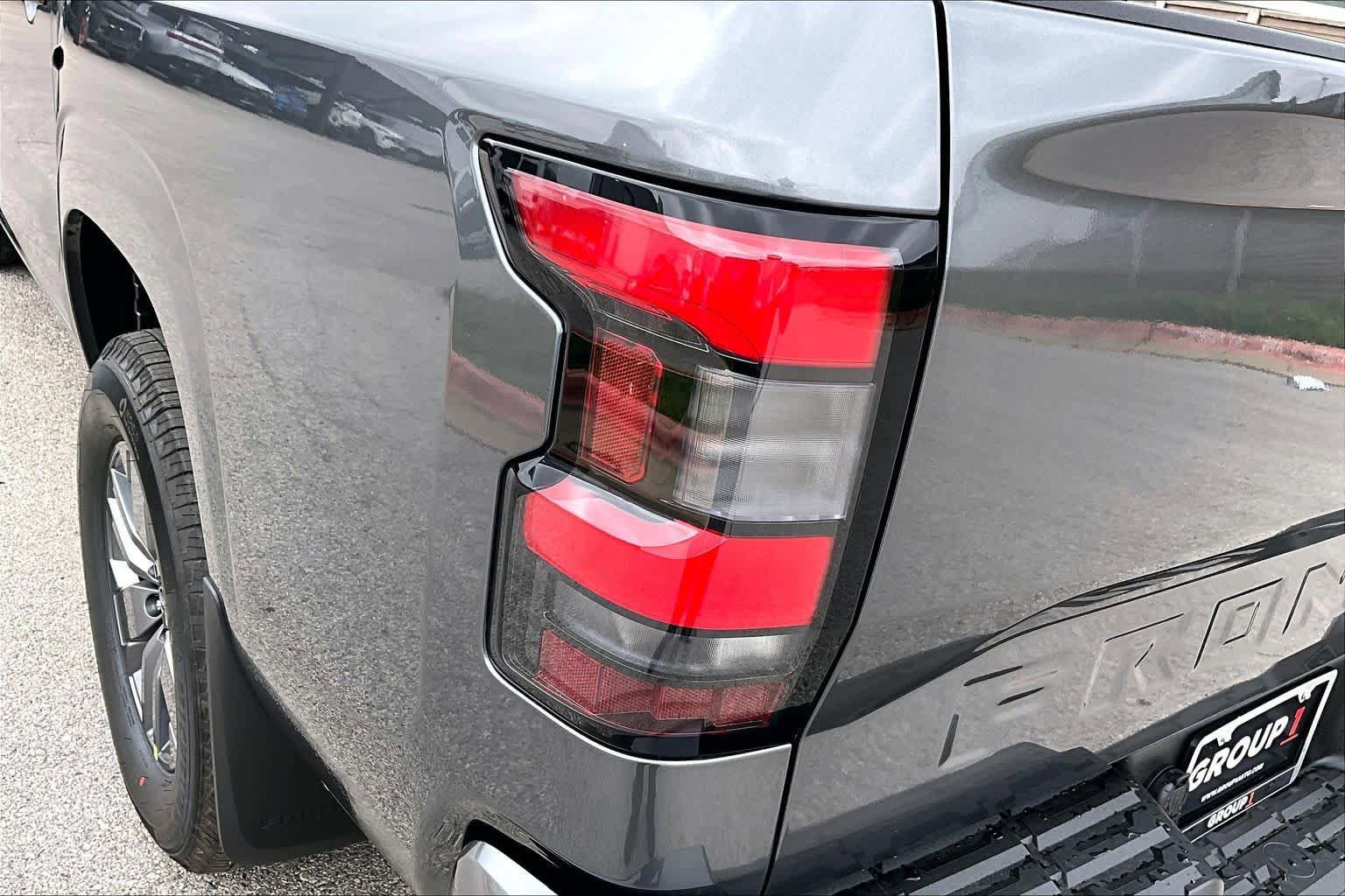 New 2026 Nissan Frontier SV AWD/4WD image 12