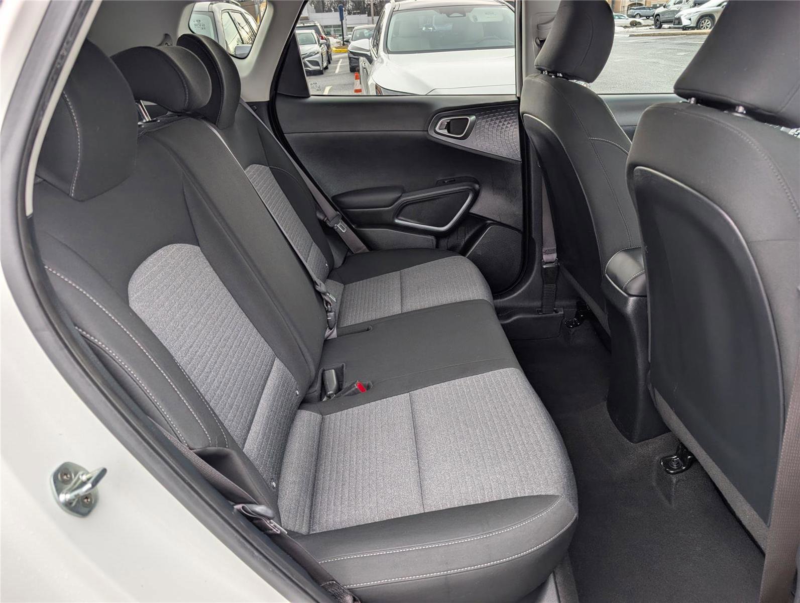 Used 2021 Kia Soul S image 13