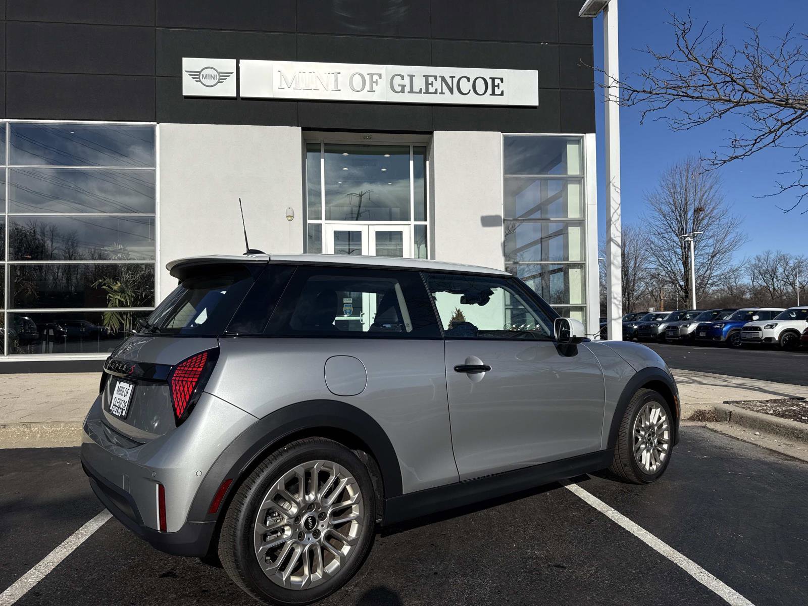 Certified 2025 MINI Cooper S FWD image 4