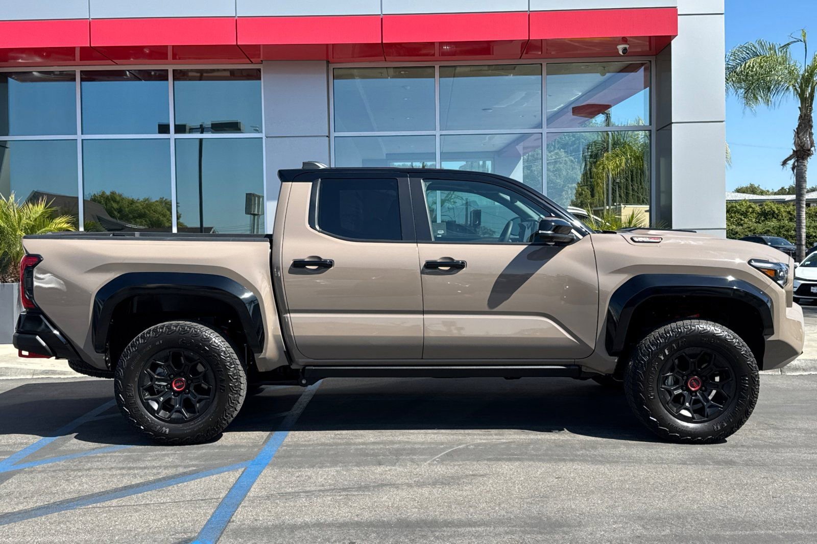 Certified 2025 Toyota Tacoma TRD Pro image 4