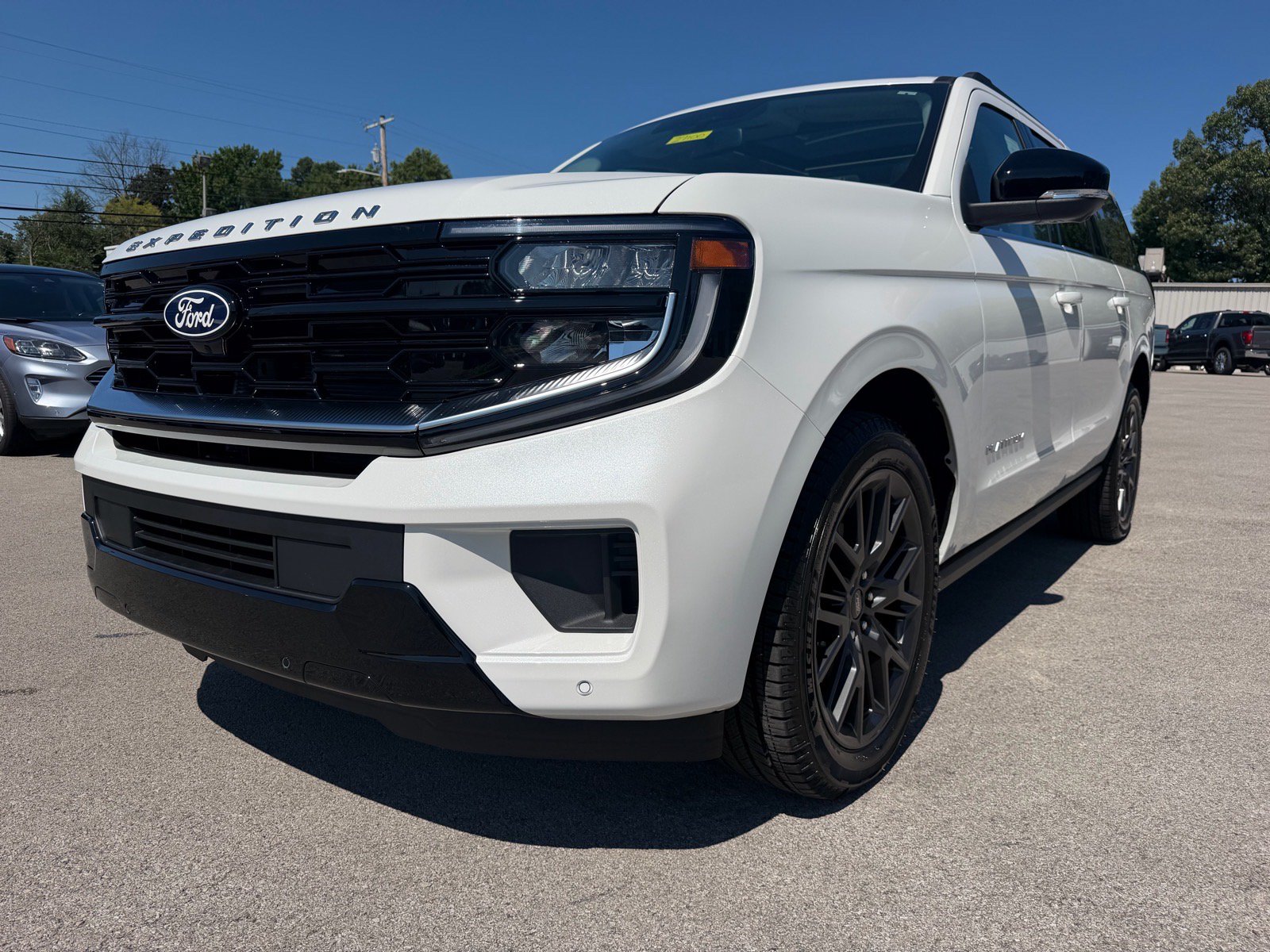 New 2027 Ford Expedition Max Platinum AWD/4WD image 8