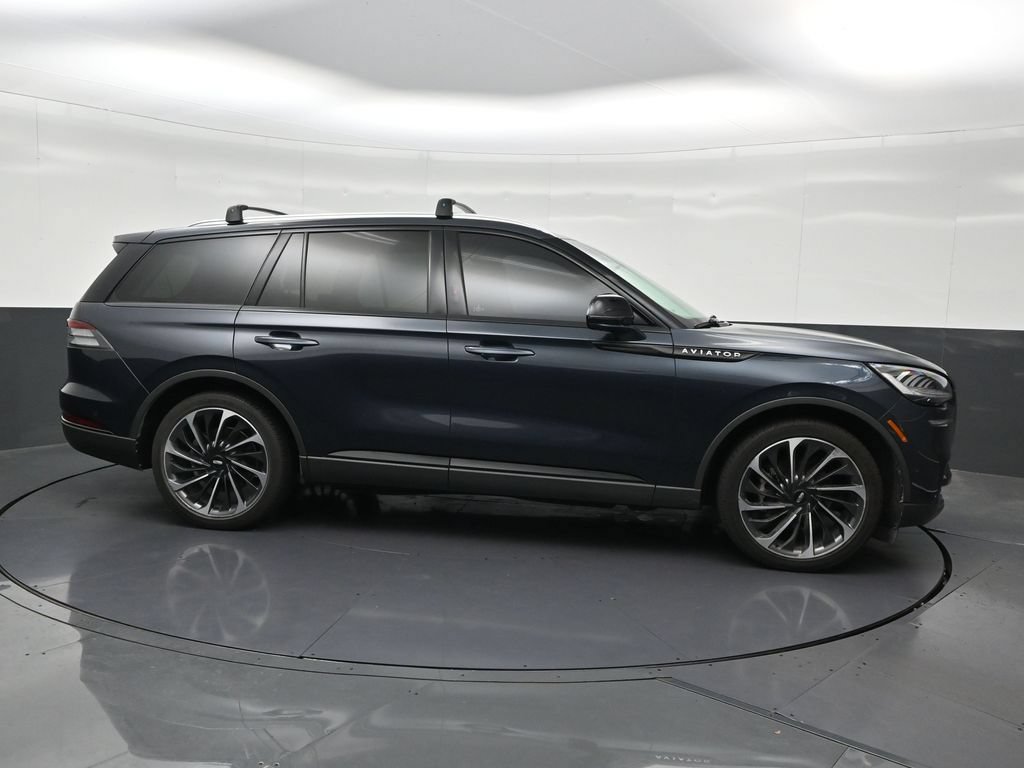 Used 2024 Lincoln Aviator Reserve w/ Equipment Group 201A RWD image 7