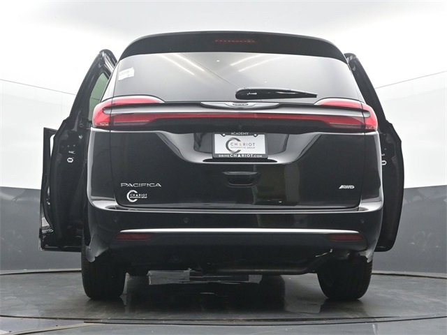 New 2026 Chrysler Pacifica Pinnacle image 60
