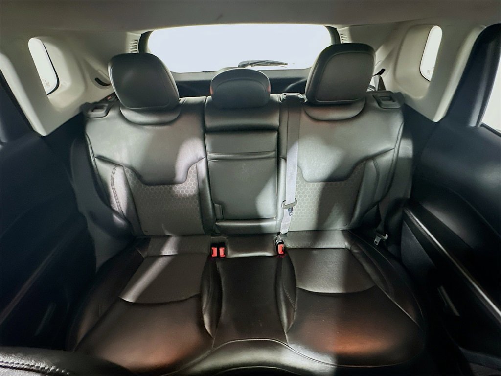 Used 2019 Jeep Compass Altitude image 13