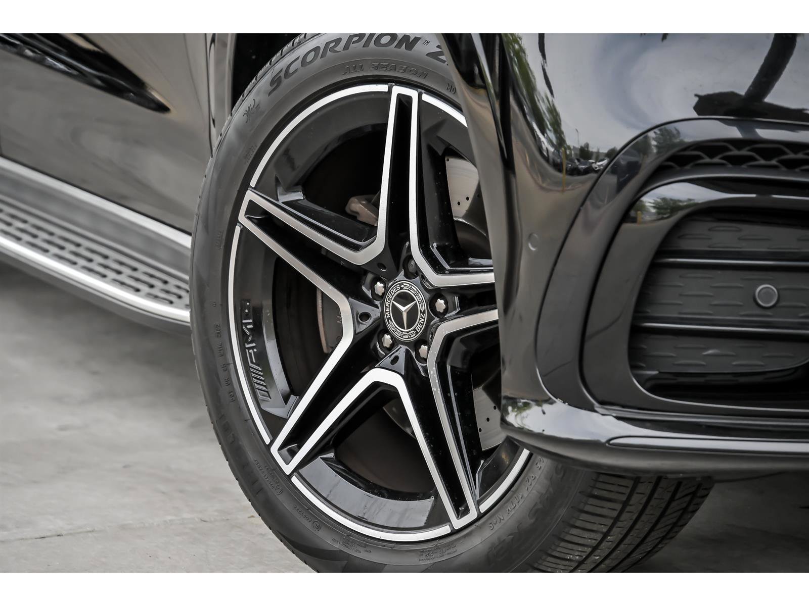 Certified 2024 Mercedes-Benz GLS 450 4MATIC video 3