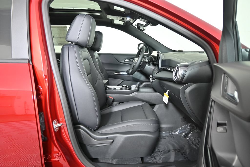New 2027 Chevrolet Equinox LT w/ Convenience Package II AWD/4WD image 13