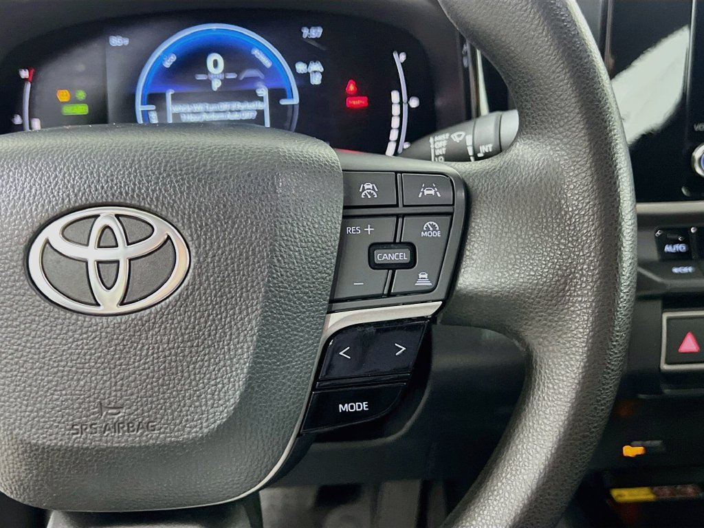 Used 2025 Toyota Camry LE FWD image 16