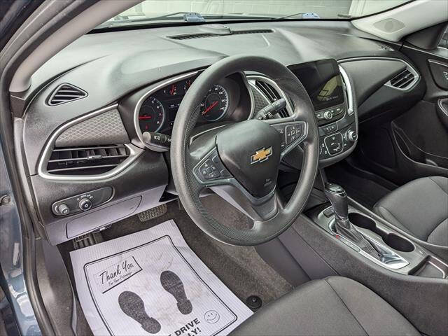Used 2020 Chevrolet Malibu LS FWD image 10