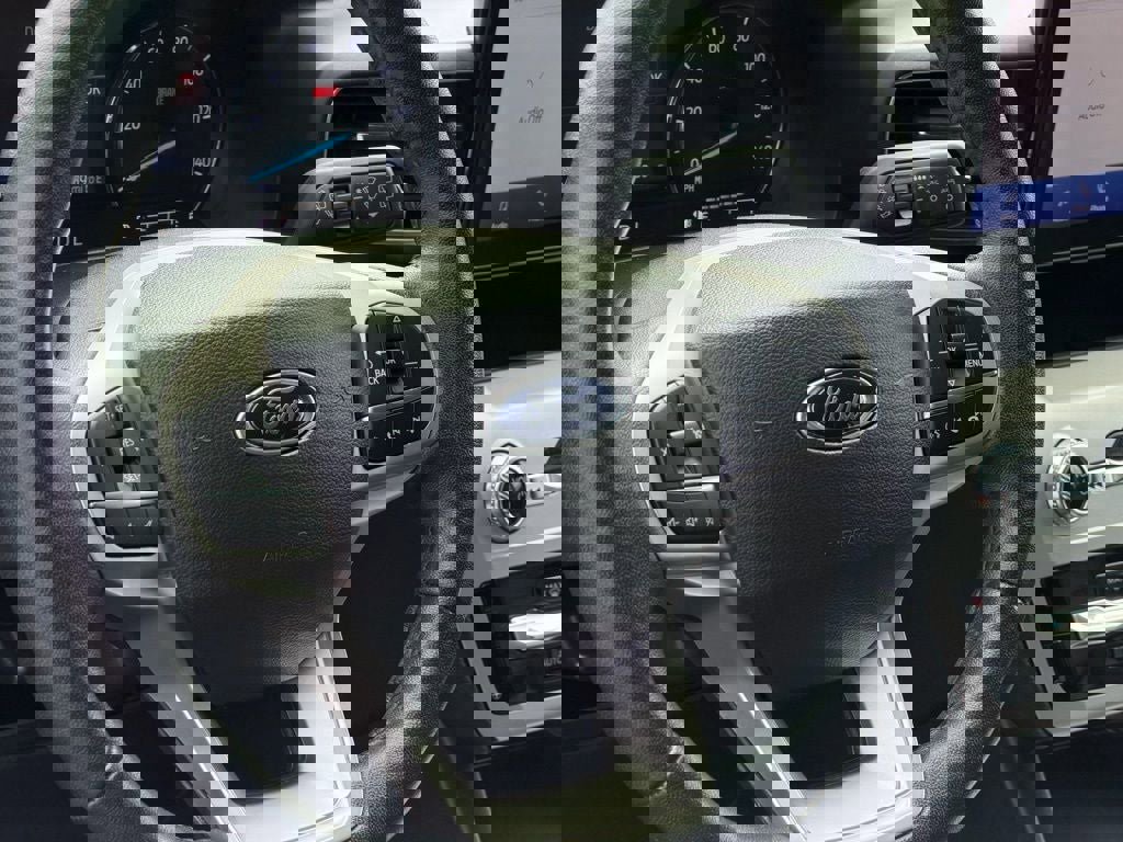 Used 2023 Ford Explorer XLT w/ Equipment Group 202A image 11