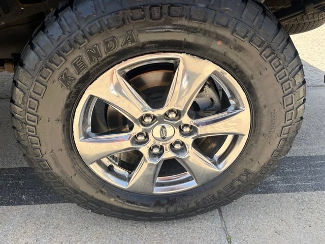 Used 2020 Ford F150 XLT w/ Equipment Group 302A Luxury AWD/4WD image 10
