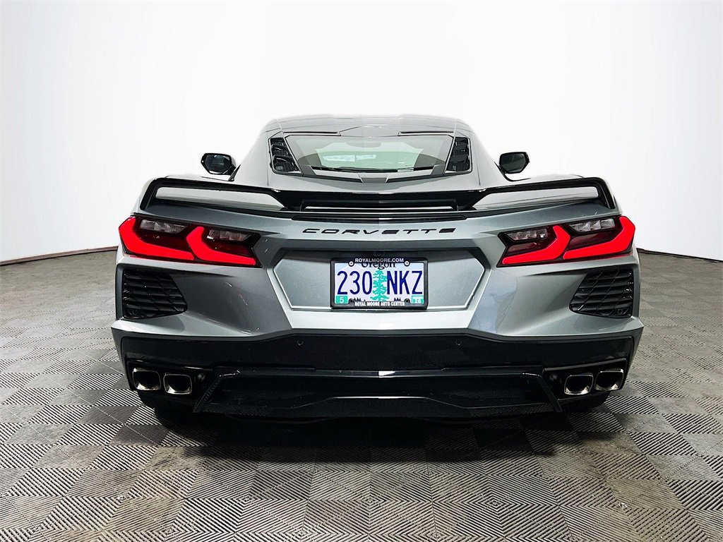 Used 2022 Chevrolet Corvette Stingray Coupe w/ Z51 Performance Package image 7