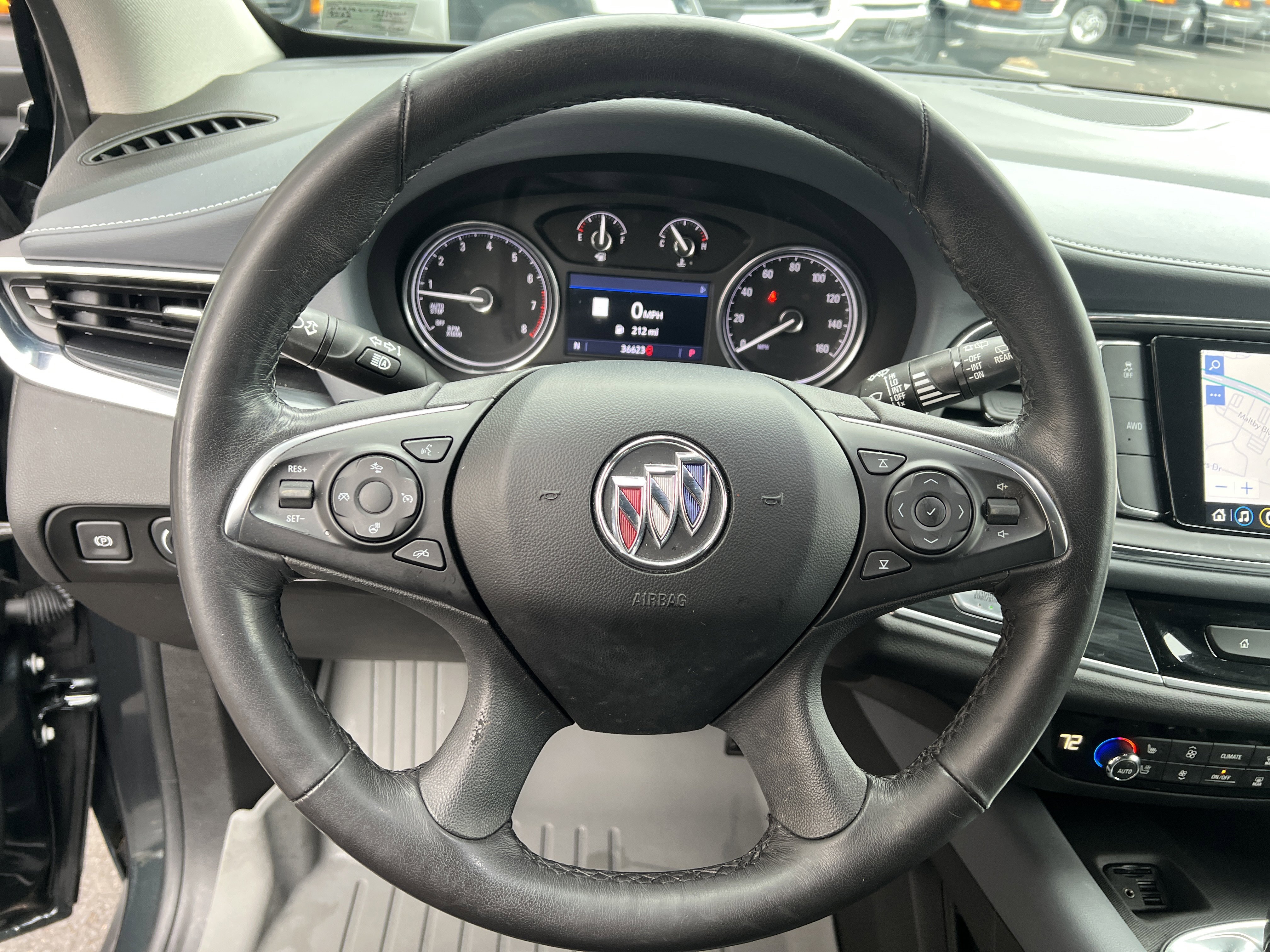 Used 2021 Buick Enclave Premium w/ Sun and Sites Package image 18