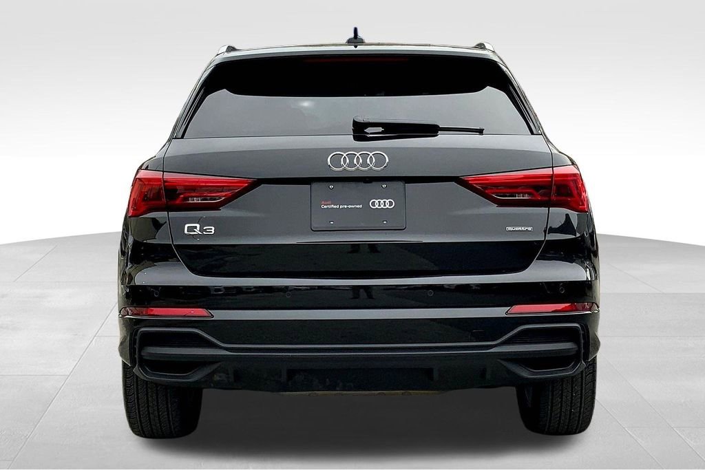 Certified 2024 Audi Q3 2.0T Premium Plus image 4