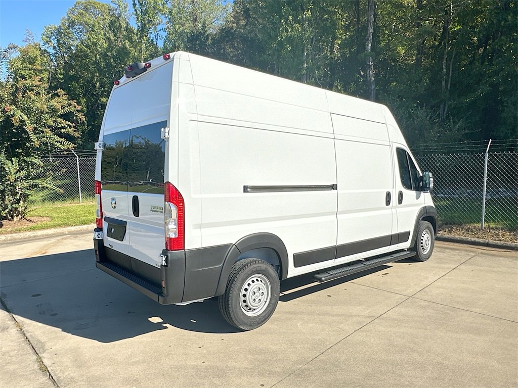 New 2024 RAM ProMaster 3500 w/ Cold Weather Group image 7