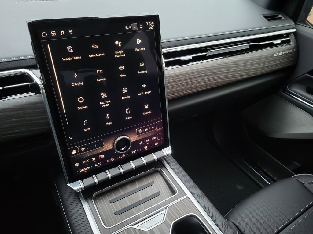 New 2024 GMC Sierra EV Denali image 9