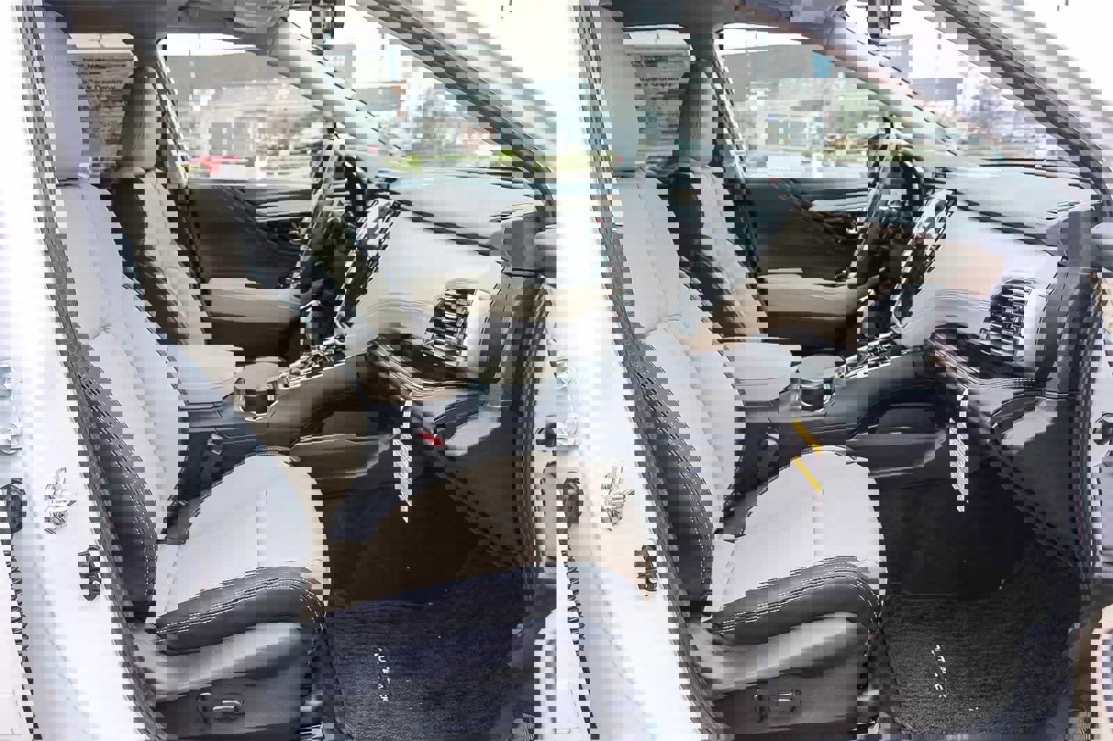 New 2025 Subaru Outback Limited image 16