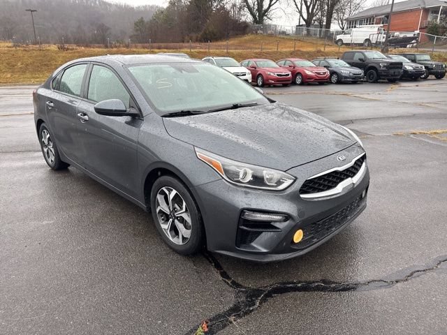 Used 2019 Kia Forte LXS FWD image 2