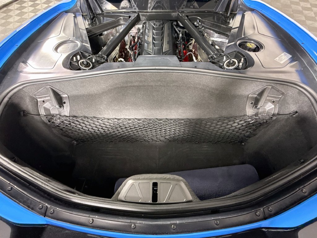 Used 2024 Chevrolet Corvette Stingray Premium Cpe w/ Z51 Performance Package RWD image 29