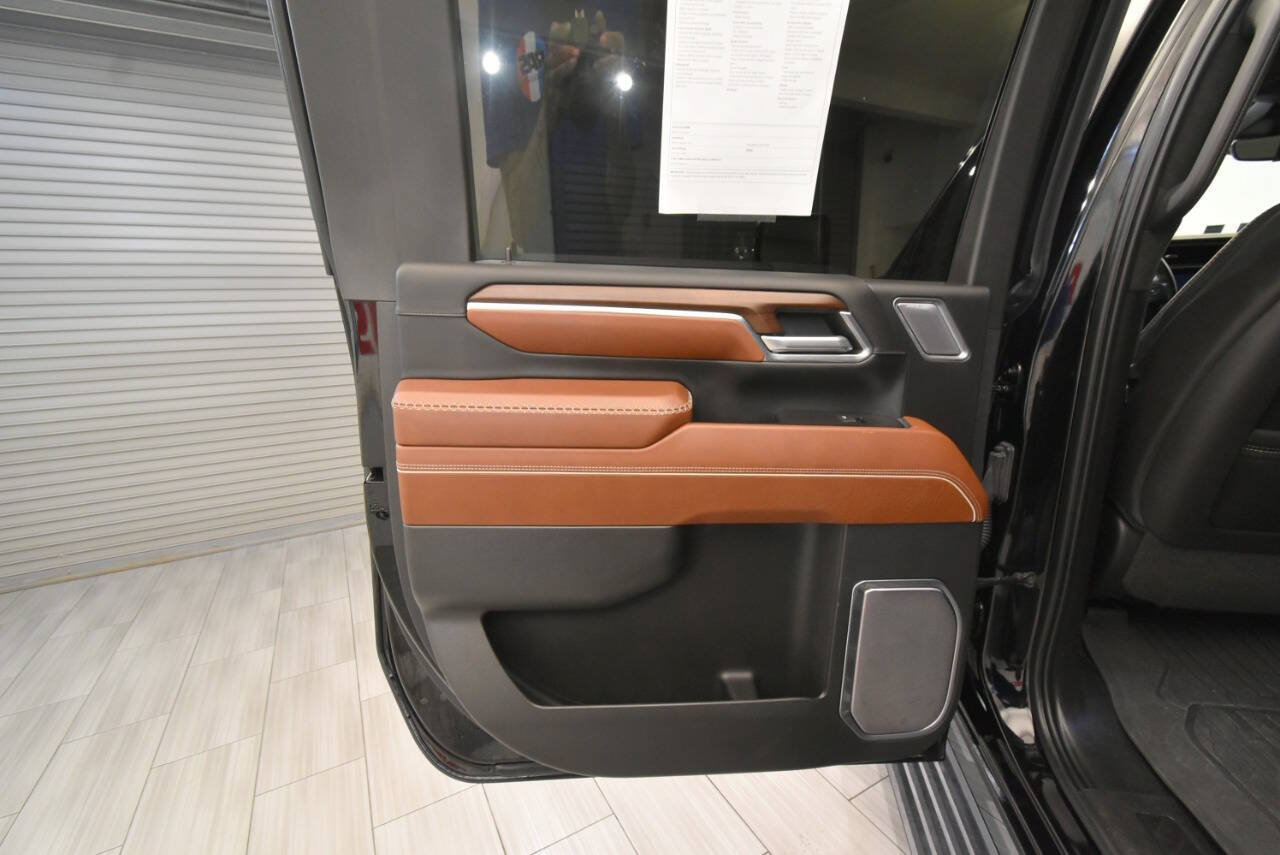 Used 2024 GMC Sierra 2500 Denali Ultimate w/ Max Trailering Package AWD/4WD image 15