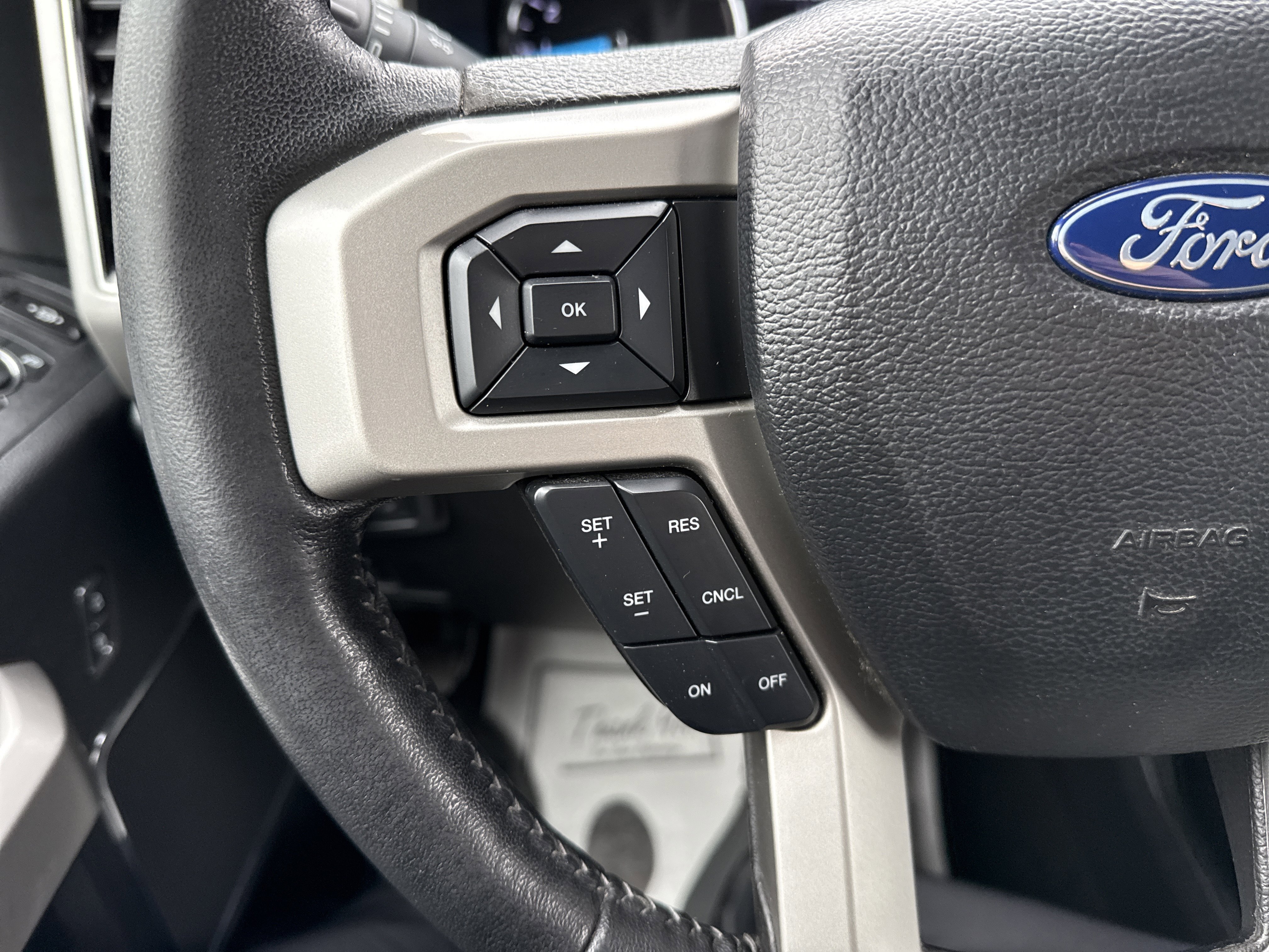 Used 2019 Ford F350 Lariat AWD/4WD image 21