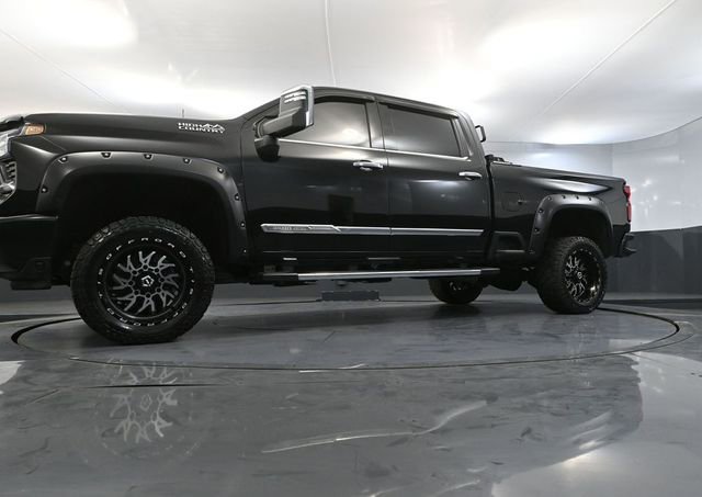 Used 2024 Chevrolet Silverado 3500 High Country w/ Technology Package image 63